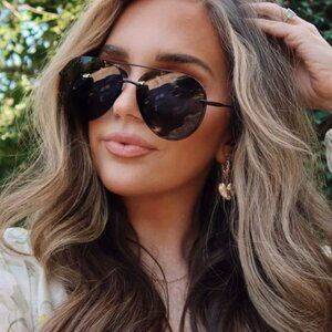Diff Eyewear Lenox new with case Black Aviator Sunglasses